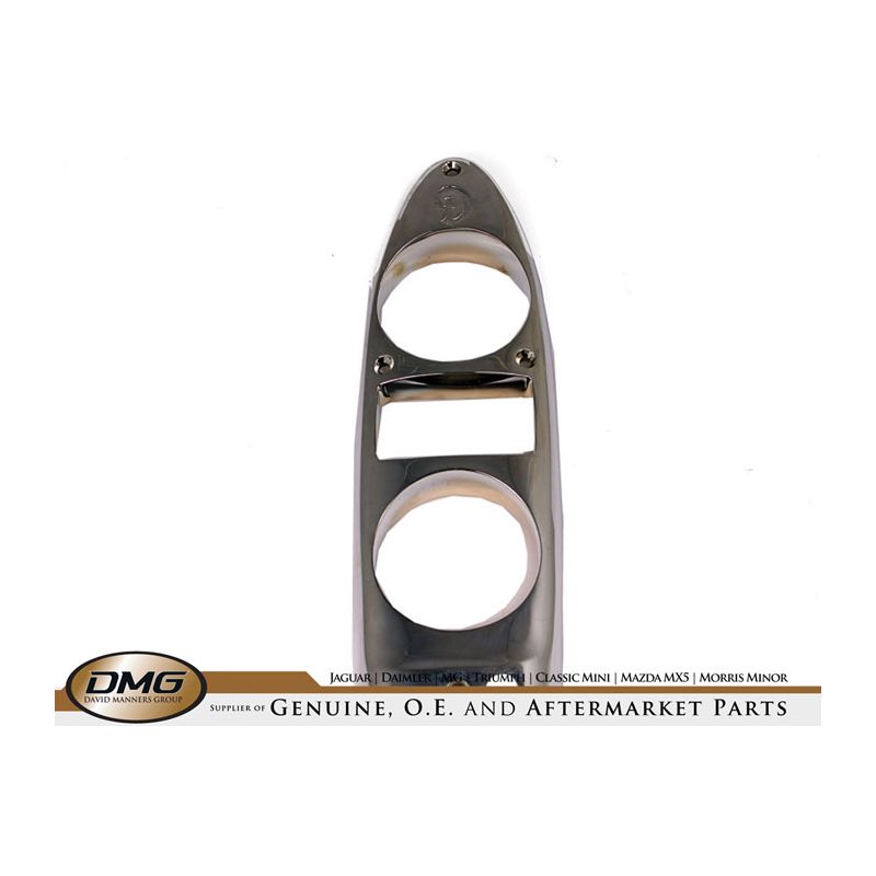 REAR LAMP SURROUND:  DART