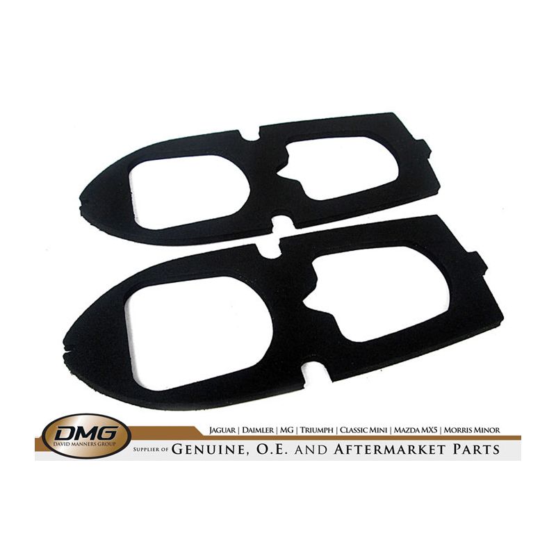 REAR LENS GASKET (PAIR):  S-TYPE, 420