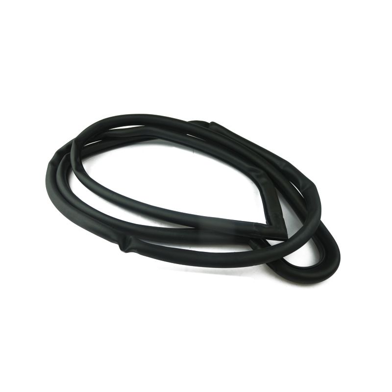 RH REAR DOOR SEAL:  XJ S1 S2 SWB