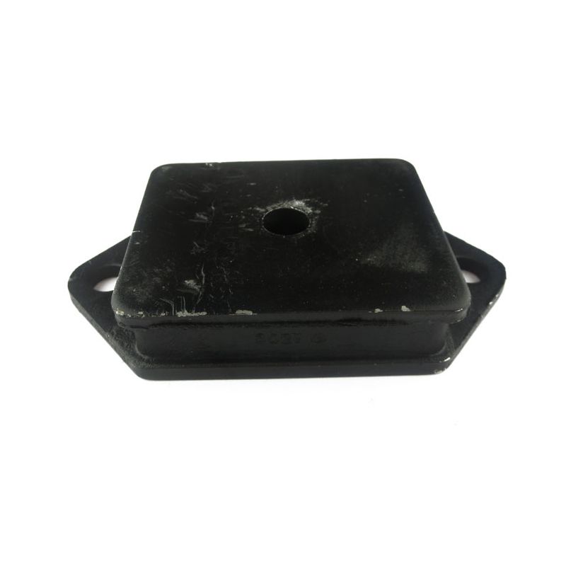 CROSSMEMBER FRONT SANDWICH MOUNTING:  MK2, V8, 420, S-TYPE