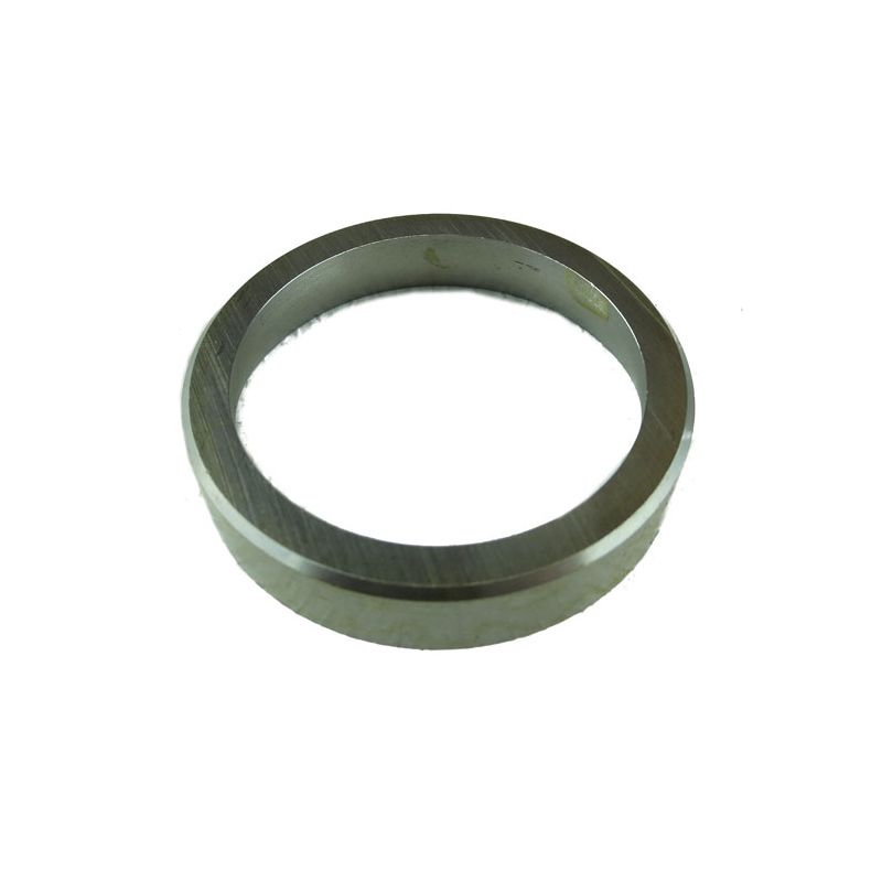 INLET VALVE INSERT:  6 CYLINDER ENGINE