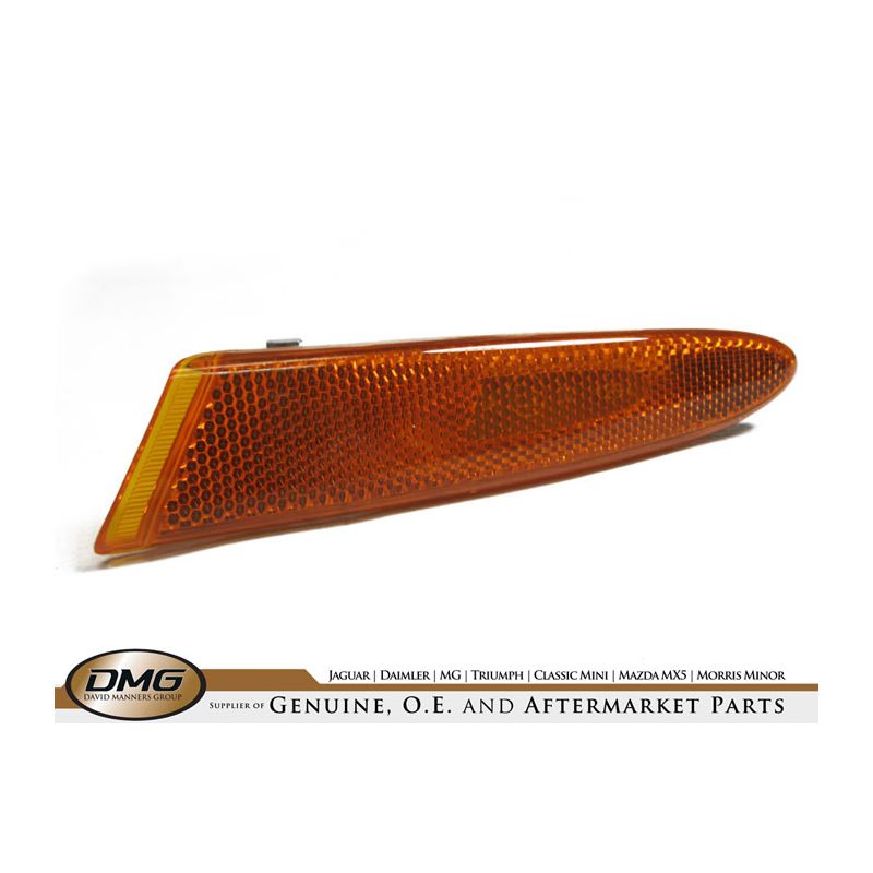 LH FRONT/RH REAR BUMPER REFLECTOR:  X350 >H18679