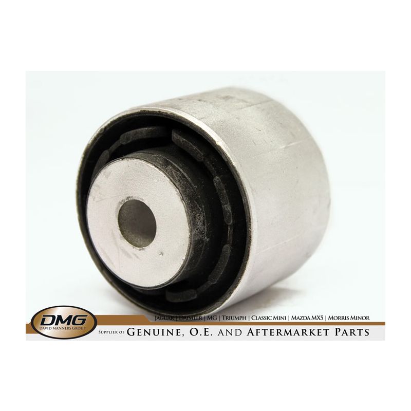 FRONT LOWER WISHBONE BUSH:  S-TYPE M45255>, X350