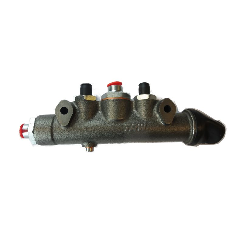 BRAKE MASTER CYLINDER:  XK120 TANDEM LINE