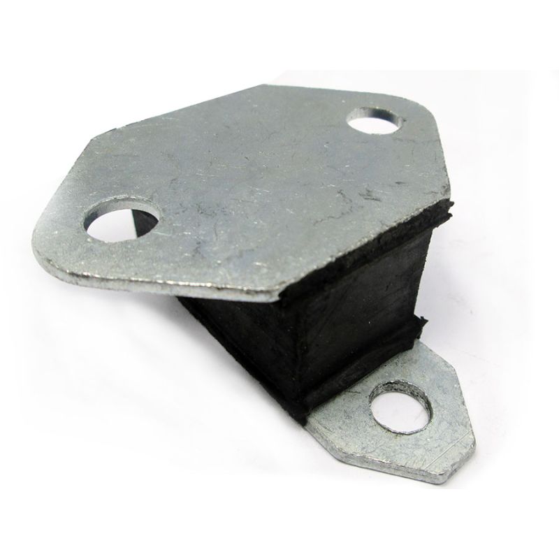 EXHAUST CENTRE SILENCER MOUNTING:  E-TYPE 3.8/4.2, MK2,V8