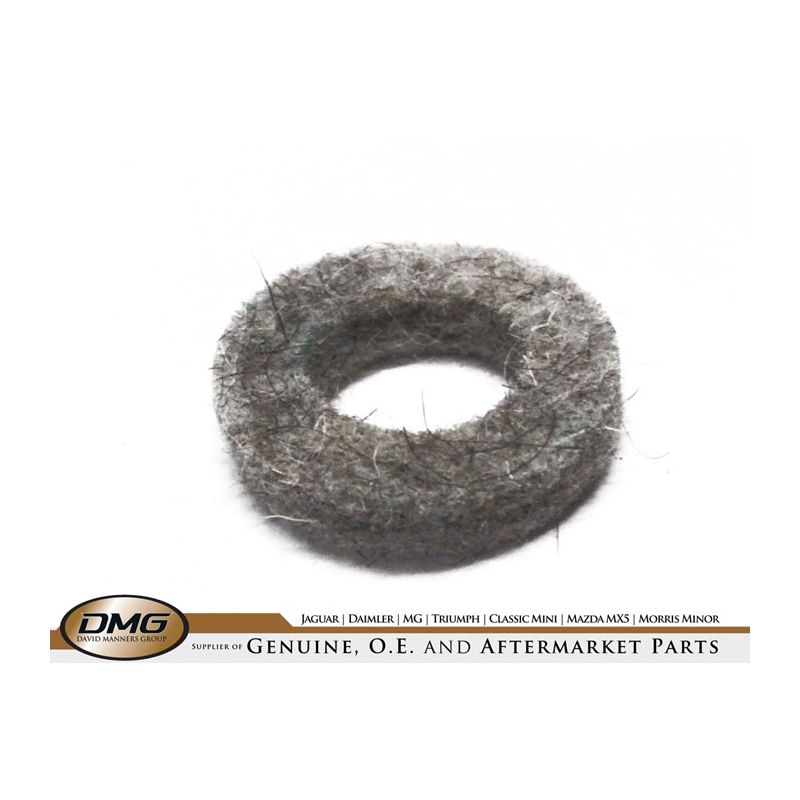 SELECTOR SHAFT SEAL:  XK MODELS