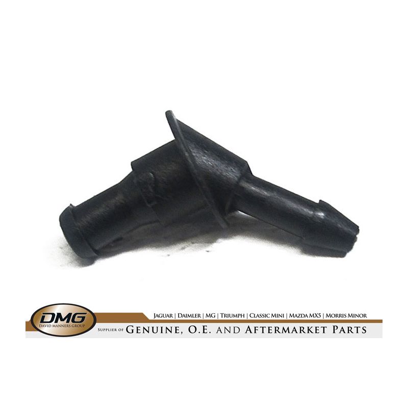 TUBE CONNECTOR:  XK8, XJ, X308