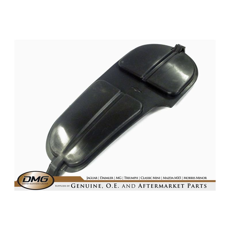 LH HEADLAMP BULB ACCESS PANEL:  XK8