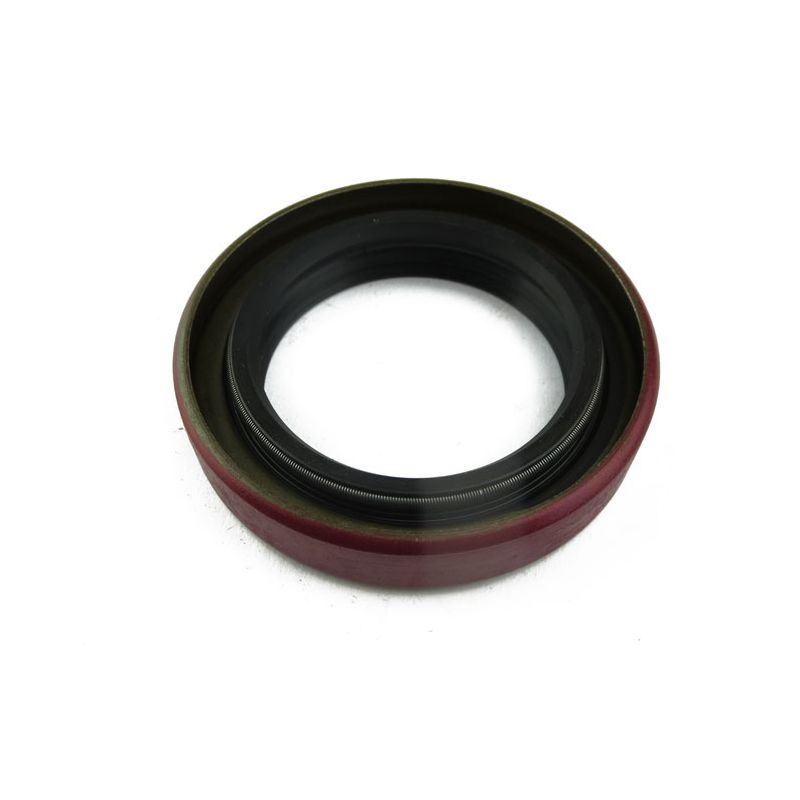 DIFFERENTIAL OUTPUT OIL SEAL:  XJ40