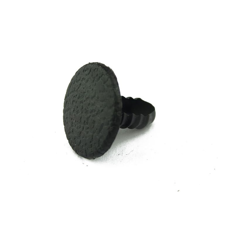 UNDERTRAY FASTENER:  XJS