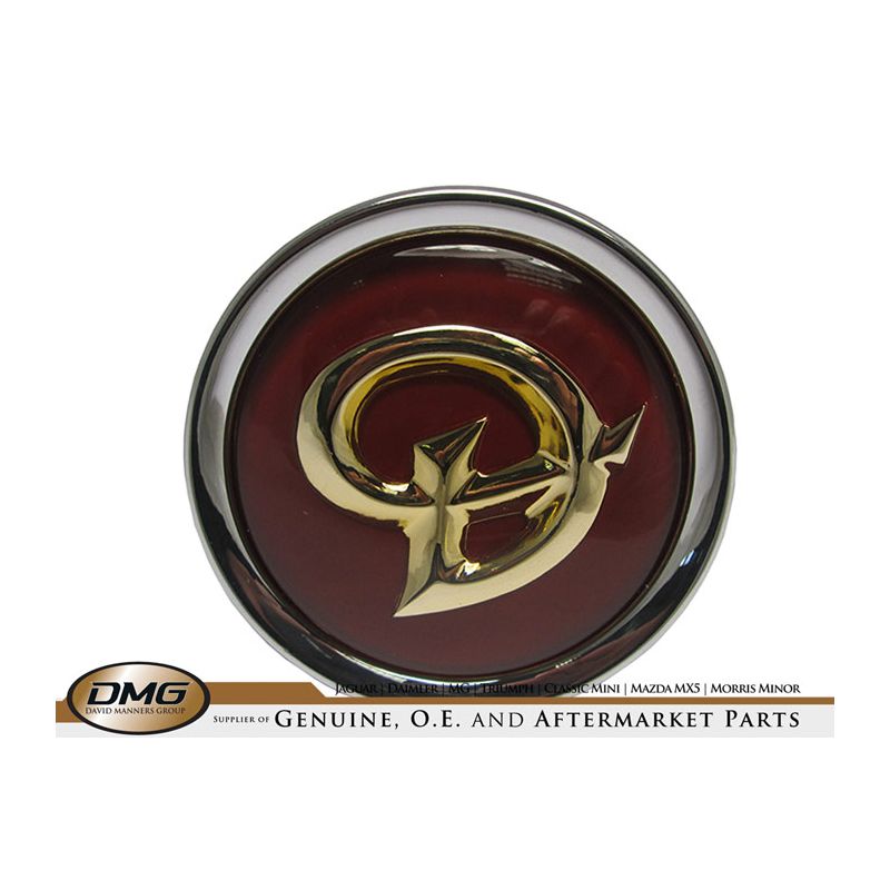 ROAD WHEEL BADGE (GOLD/RUBY):  DAIMLER