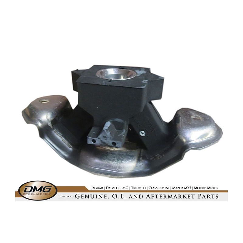 REAR ENGINE MOUNTING:  XK8, XJ8