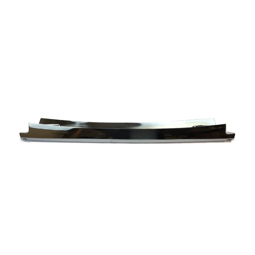 REAR CENTRE BUMPER:  E-TYPE V12  2+2