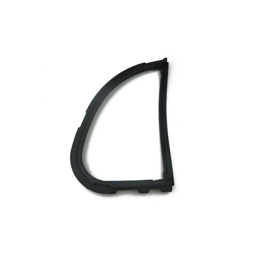 LH REAR QUARTER LIGHT SEAL:  MK1