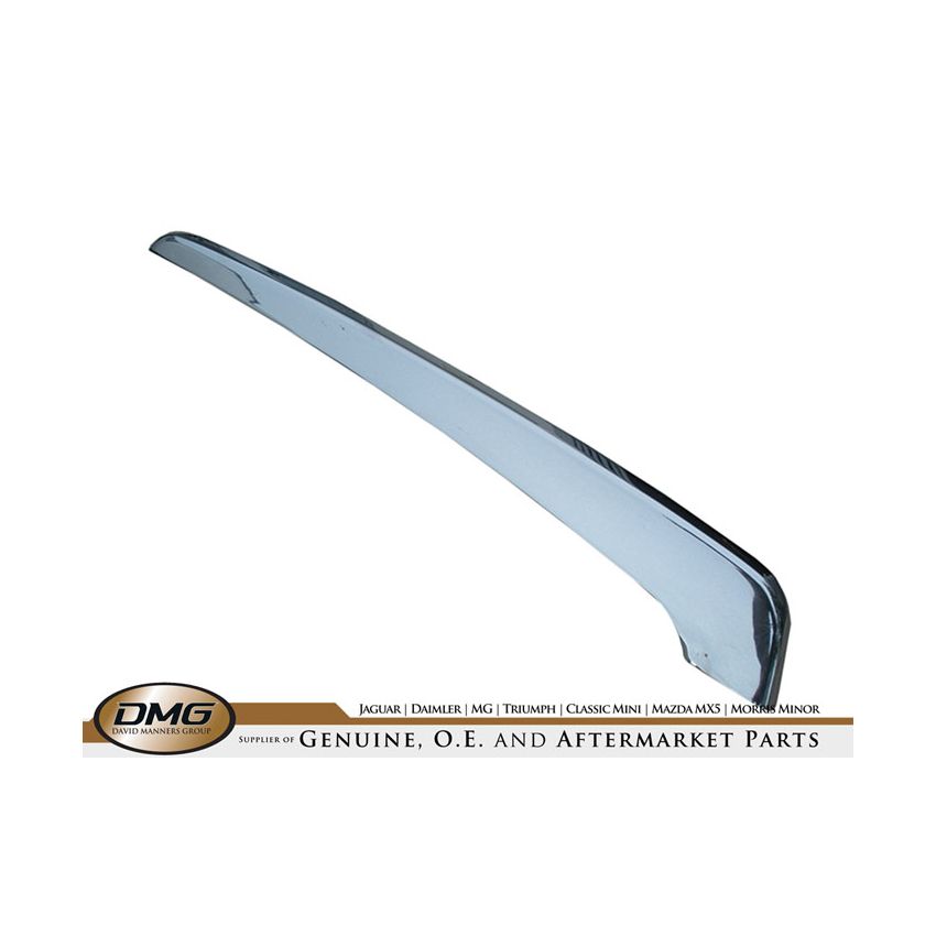 RH REAR BUMPER (CHROME):  XJ40