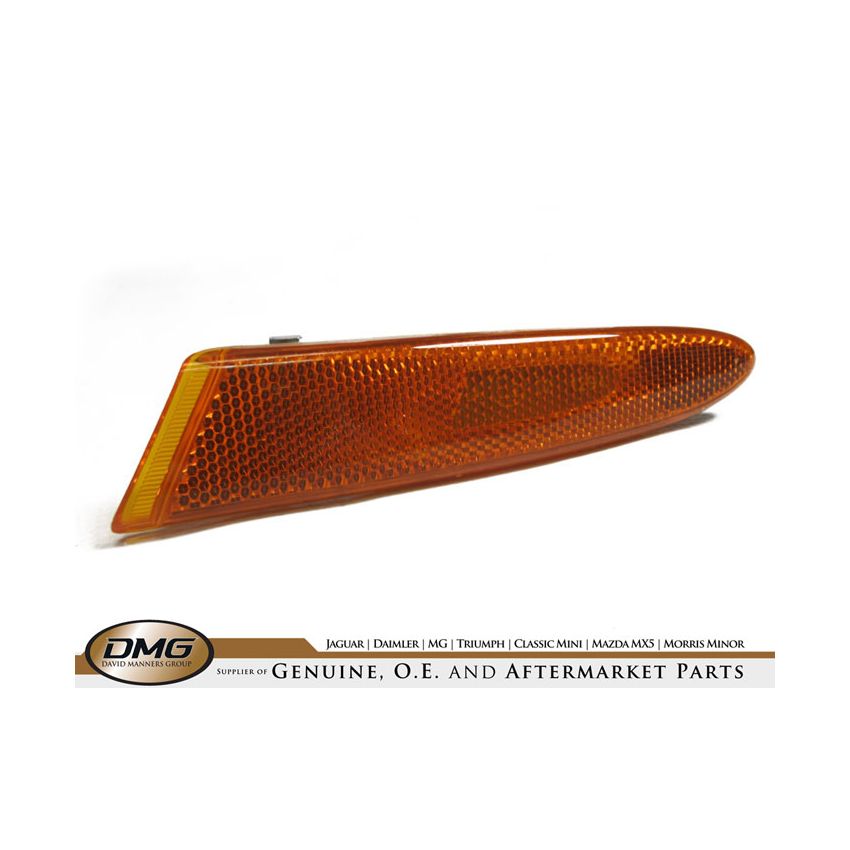 LH FRONT/RH REAR BUMPER REFLECTOR:  X350 >H18679