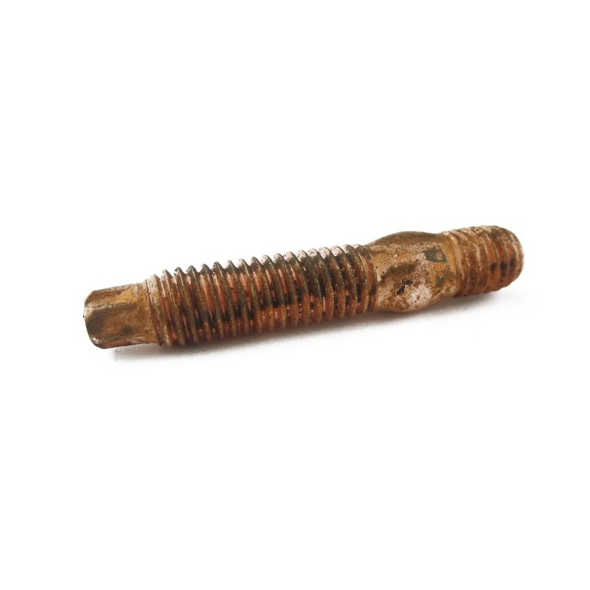 CATALYST STUD:  X-TYPE 2.5/3.0 V6
