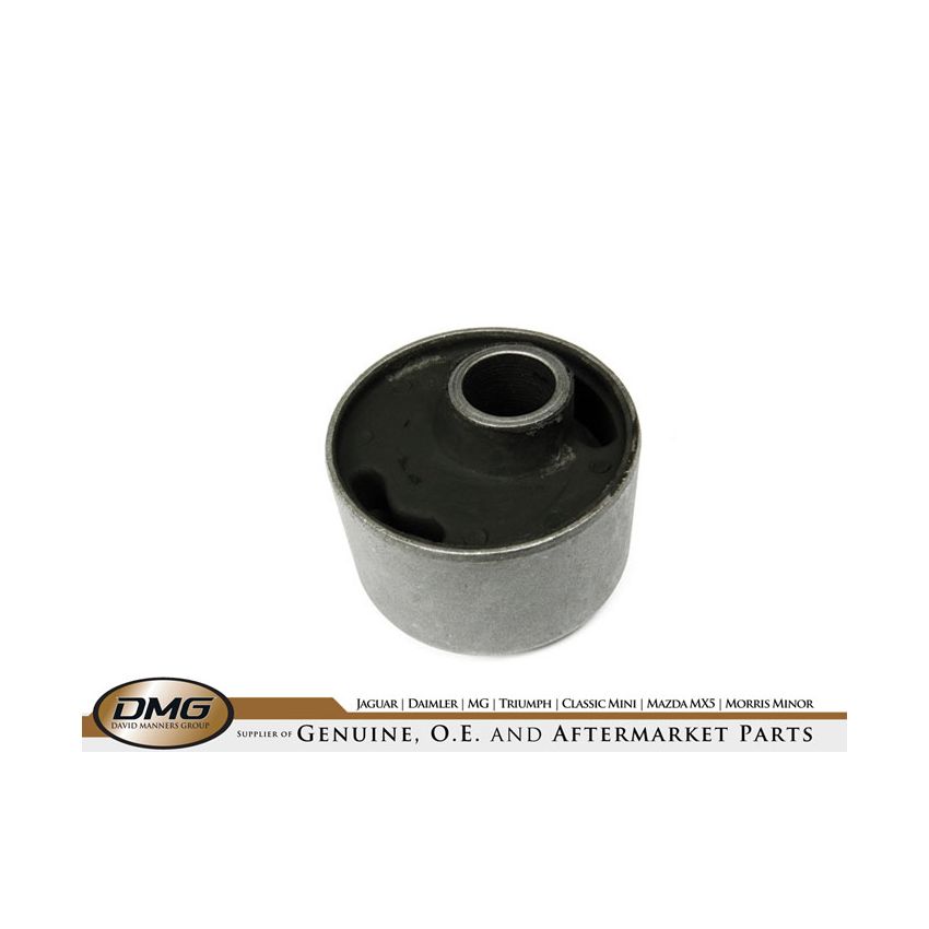 FRONT SUBFRAME MOUNTING BUSH JAGUAR XJ40 X300 XJ6 XJ12 MNA2370AA CCC6832