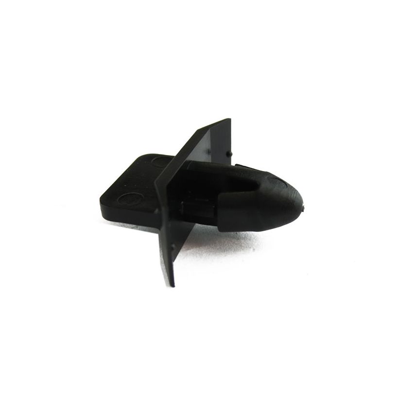 ARROW HEAD CLIP:  XK8