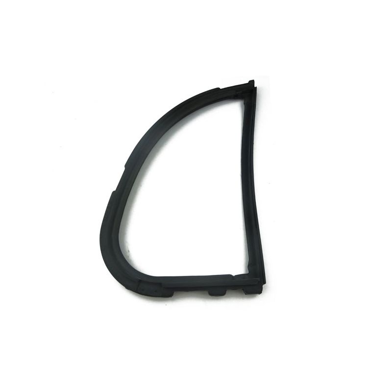 LH REAR QUARTER LIGHT SEAL:  MK1