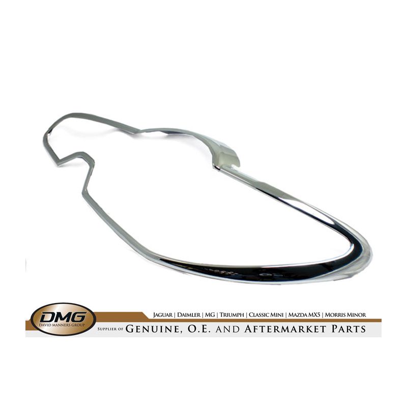 CHROME LIGHT BEZEL KIT (FRONT)  JAGUAR XF - CLB9