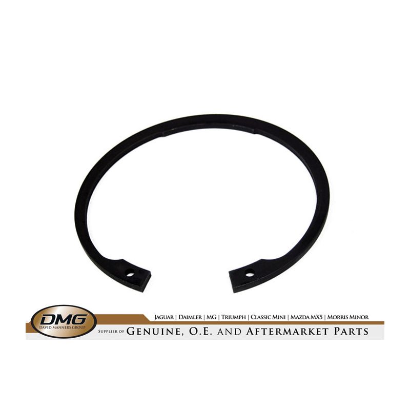FRONT HUB CIRCLIP:  XJ, X308, XK8, XKR