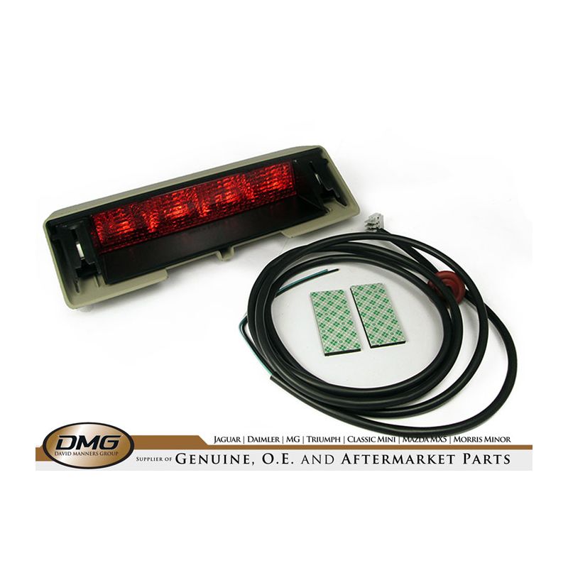 HIGH MOUNTED STOP LAMP:  X300 <VIN 787954