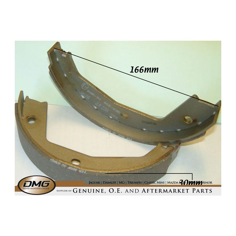 PARK BRAKE SHOE SET:  XJ40, X300, X308, XK8