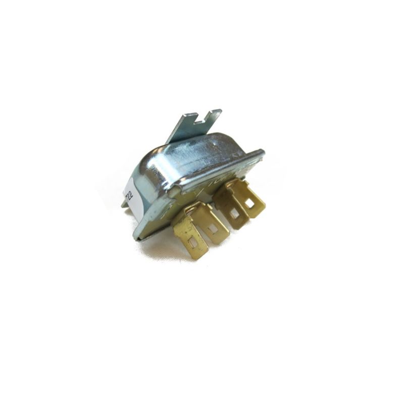 VOLTAGE STABILISER (POSITIVE EARTH) JAGUAR MK2, MK10 - 148876