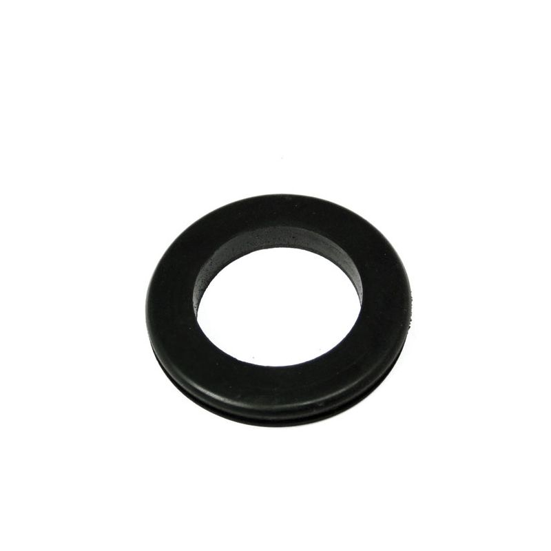 REAR BUMPER GROMMET:  XK120