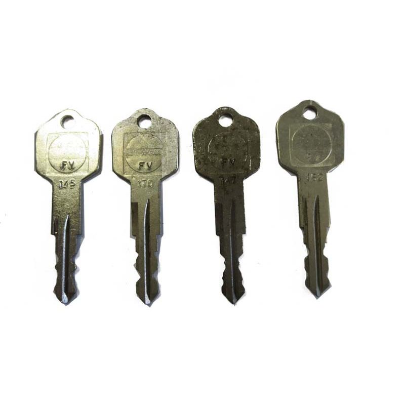 KEY:  MANY VEHICLES