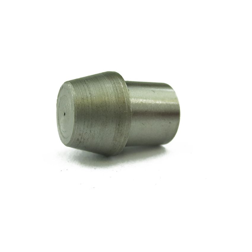 STEERING ROCKER SHAFT PEG:  DART