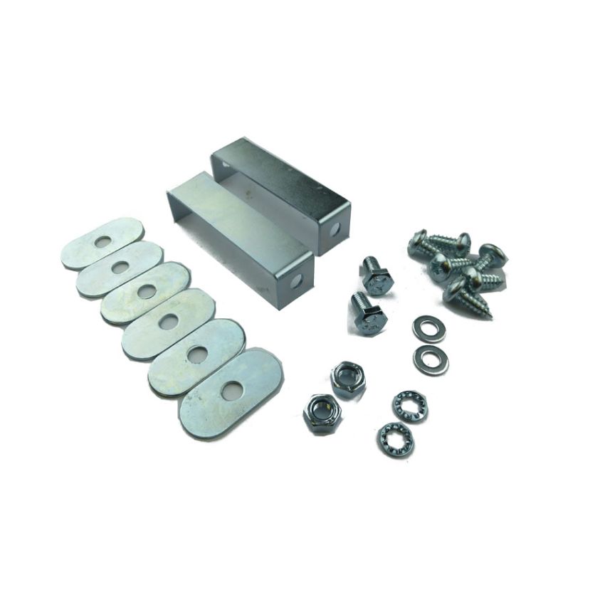 RADIATOR STONE GUARD FITTING KIT:  E-TYPE S1 S2