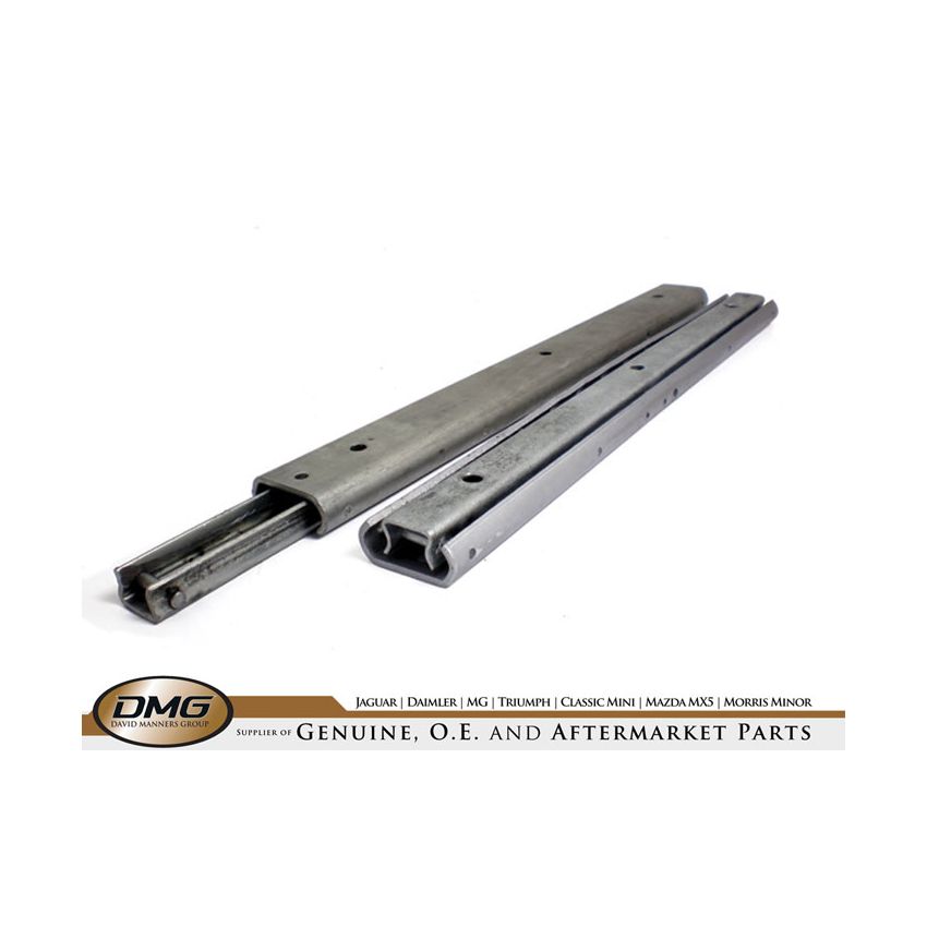 SEAT RUNNER SET:  XK120 (PER SEAT)