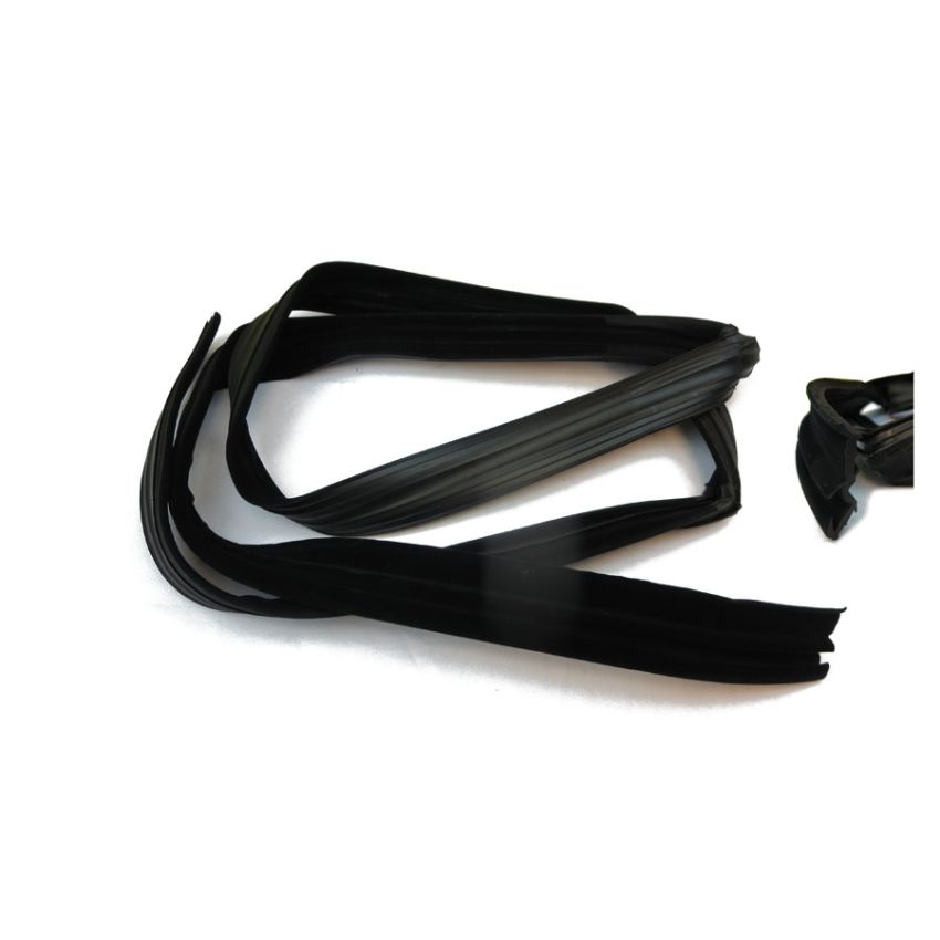 GLASS CHANNEL:  XJ6, XJ12, XJ40