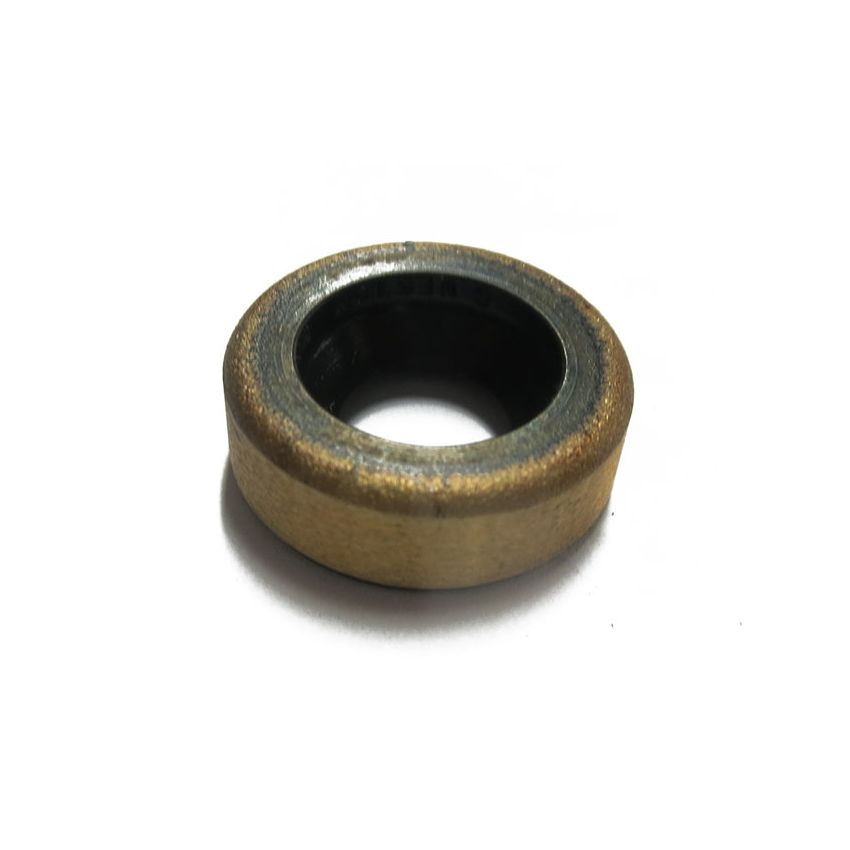 TOP WATER PUMP SEAL:  XK120