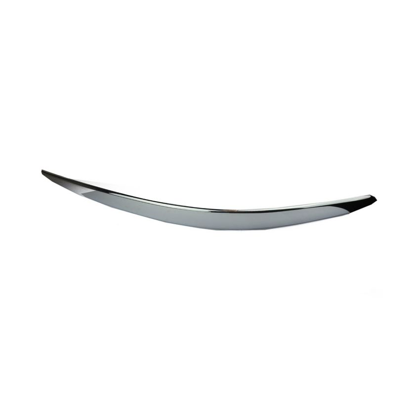 RH FRONT BUMPER (CHROME):  X-TYPE