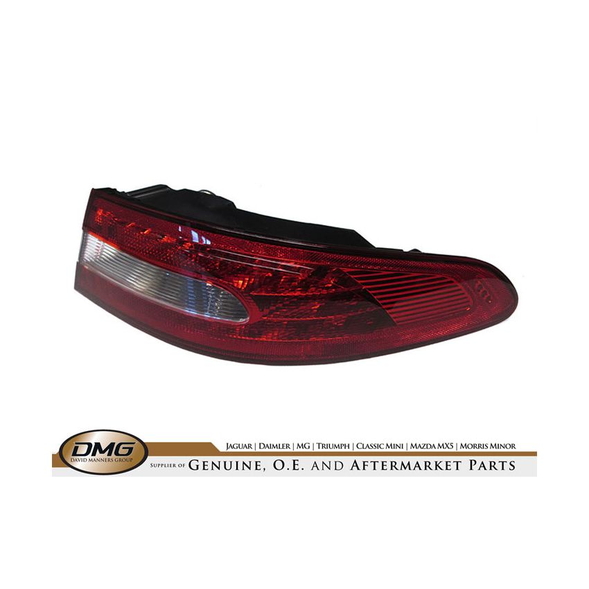 RH REAR LAMP CLUSTER:  XF SALOON