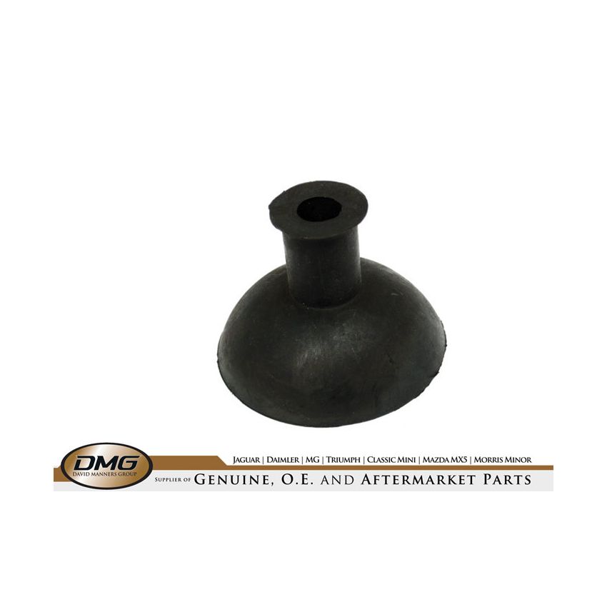 BRAKE / CLUTCH PEDAL GROMMET:  XK120