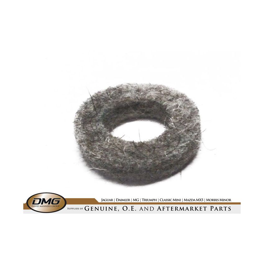 SELECTOR SHAFT SEAL:  XK MODELS