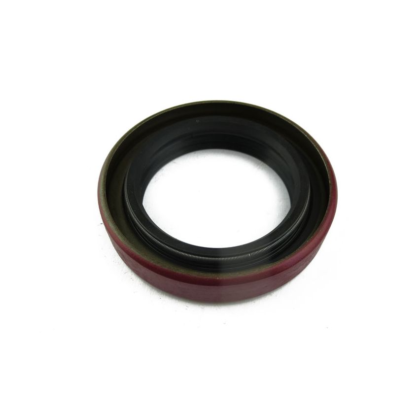 DIFFERENTIAL OUTPUT OIL SEAL:  XJ40
