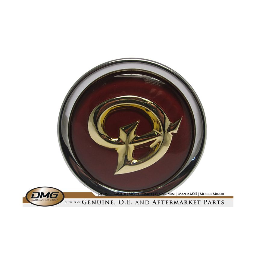 ROAD WHEEL BADGE (GOLD/RUBY):  DAIMLER