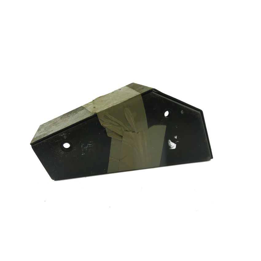 LH LOWER MOUNTING BRACKET:  E-TYPE V12