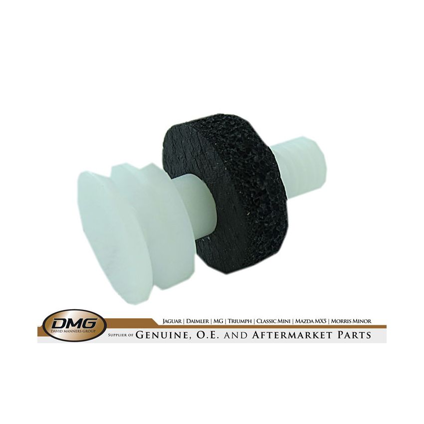 FRONT DOOR PUSH-IN FASTENER:  S-TYPE