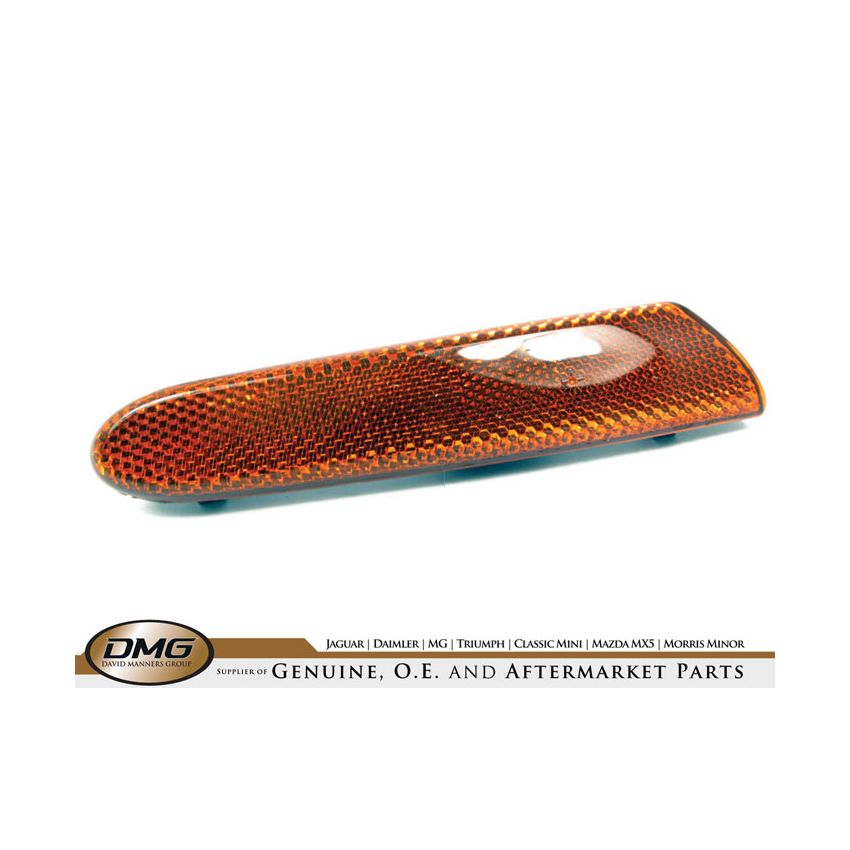 RH FRONT BUMPER REFLECTOR (AMBER):  S-TYPE