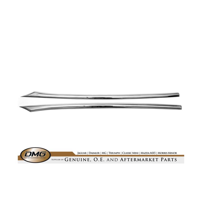 REAR QUARTER MOULDINGS (PAIR):  MK5