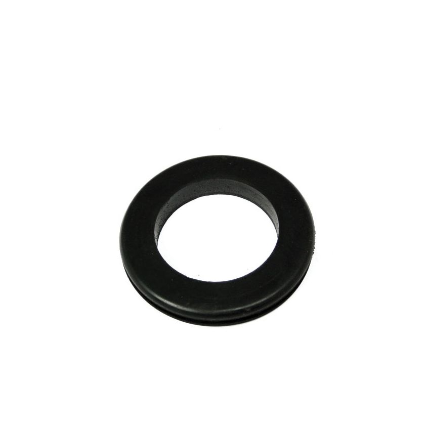 REAR BUMPER GROMMET:  XK120