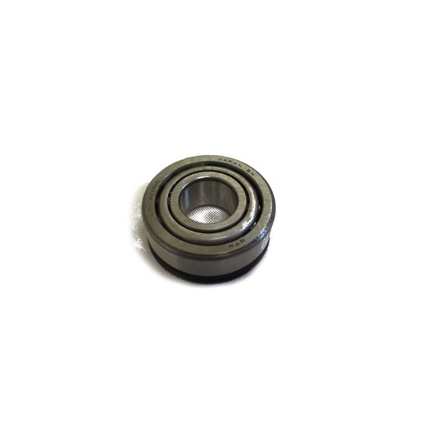 REAR HUB PIVOT BEARING:  XK8, X308, XJS